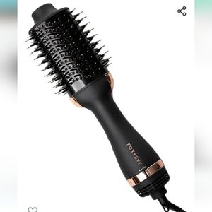 Foxy Bae Rose Gold Blow Out Brush